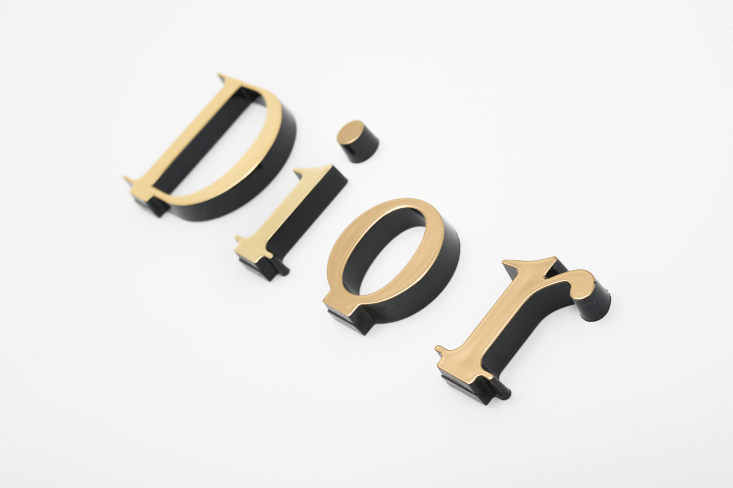Hot stamping Dior logo