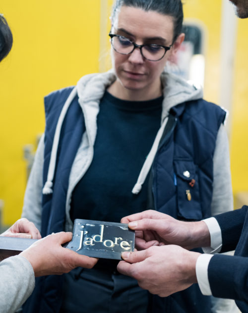 Logos, emblèmes et monogrammes en relief